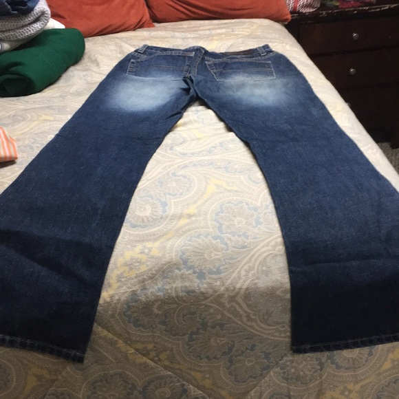 Jeans - Picture 5 of 7
